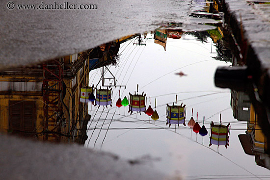 lanterns-in-puddle-reflection.jpg