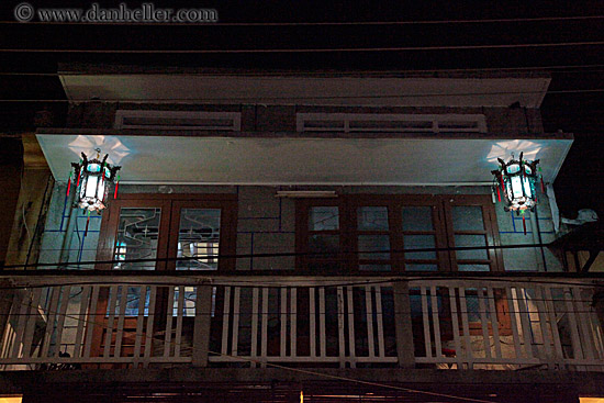 lit-lanterns-from-balcony-2.jpg