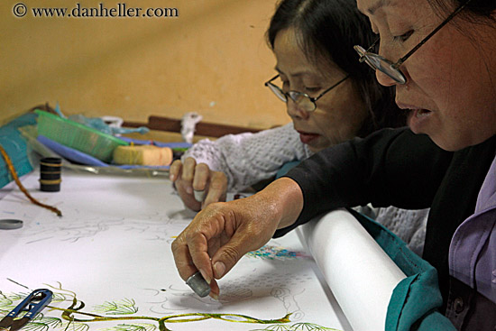 women-sewing-at-faifo-factory-8.jpg