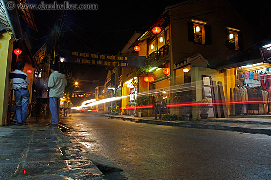 city-street-at-nite-2.jpg