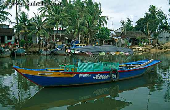 colorful-fishing-boats-3.jpg
