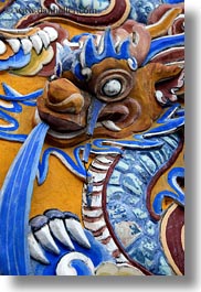 images/Asia/Vietnam/Hue/Citadel/colorful-dragon-bas_relief-5.jpg
