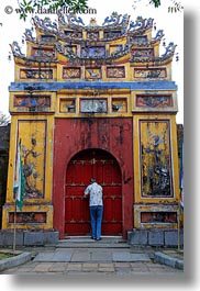 images/Asia/Vietnam/Hue/Citadel/man-at-red-door-1.jpg