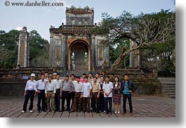 images/Asia/Vietnam/Hue/KhaiDinh/TuDucTomb/stele-pavilion-n-asian-tourists.jpg