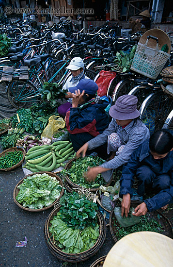 vegetable-vendors-1.jpg