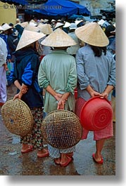 asia, conical, hats, hue, market, vertical, vietnam, womens, photograph