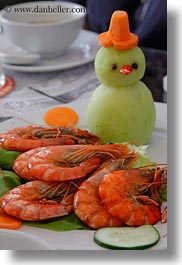 images/Asia/Vietnam/Hue/Misc/shrimp-n-mellon-snowman-2.jpg