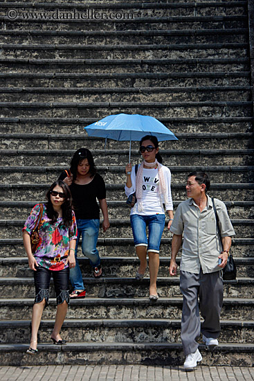 family-w-umbrella-on-steps.jpg