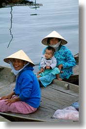 asia, asian, clothes, conical, emotions, hats, hue, people, smiles, vertical, vietnam, womens, photograph