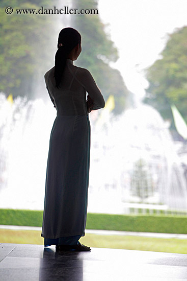 woman-in-white-dress-2.jpg