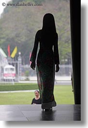 images/Asia/Vietnam/Saigon/People/woman-silhouette-07.jpg