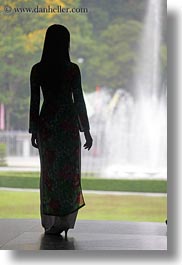images/Asia/Vietnam/Saigon/People/woman-silhouette-08.jpg