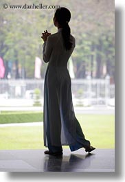 images/Asia/Vietnam/Saigon/People/woman-silhouette-14.jpg