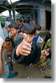 images/Asia/Vietnam/Village/boys-07.jpg