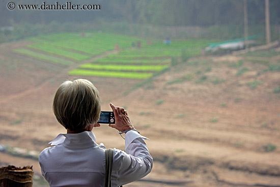 lynn-taking-picture.jpg