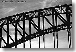 images/Australia/Sydney/HarborBridge/bridge-silhouette-03.jpg