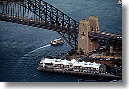 images/Australia/Sydney/HarborBridge/bridge-tower-n-aerial-01.jpg