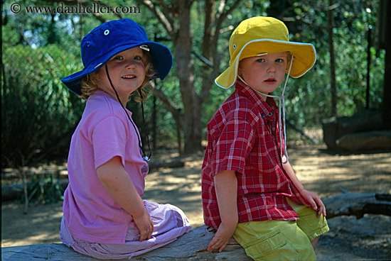 children-in-colorful-hats-2.jpg