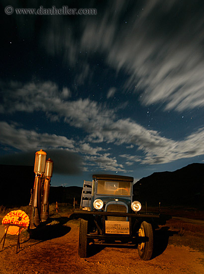 old-truck-nite-3.jpg