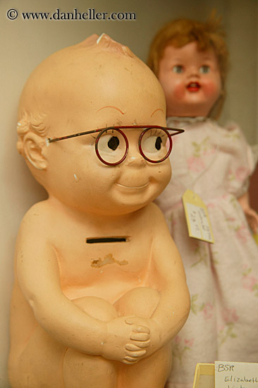 baby-glasses-bank.jpg