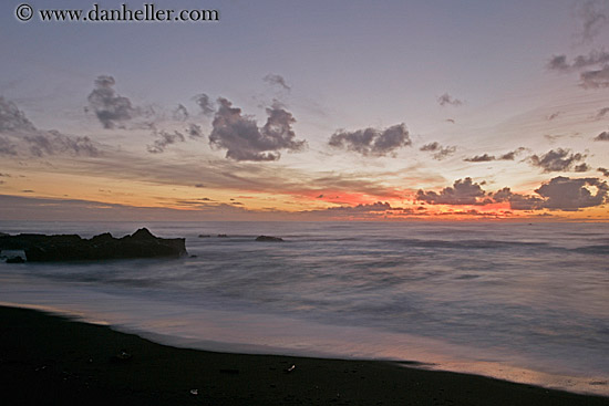 beach-ocean-sunset-clouds-3.jpg