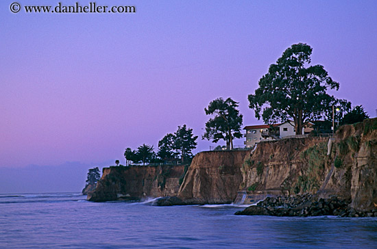 cliff-coastline-n-ocean-at-dawn-02.jpg