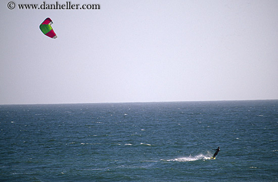 kite-surfing-05.jpg
