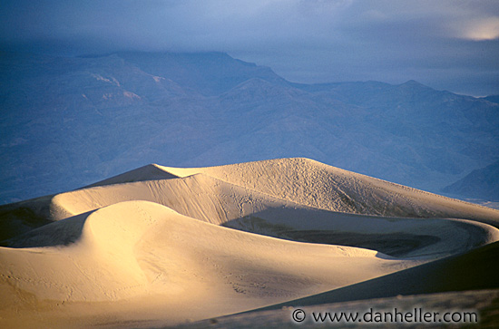 sand-dunes1.jpg
