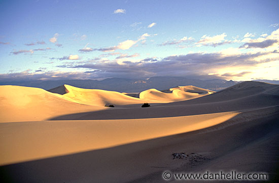 sand-dunes2.jpg