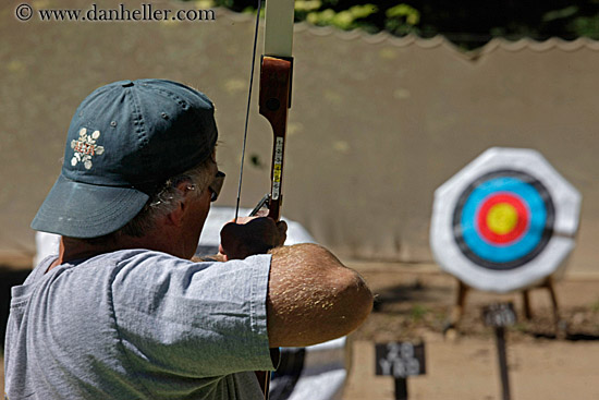 man-w-archery-bow-n-arrow-8.jpg