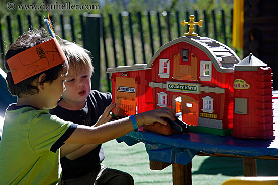 boys-playing-w-toy-farm.jpg