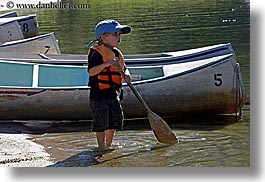 images/California/KingsCanyon/Kids/jack-w-canoe-paddle-1.jpg