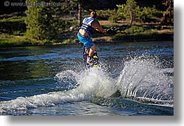 images/California/KingsCanyon/Waterskiing/max-wakeboarding-04.jpg