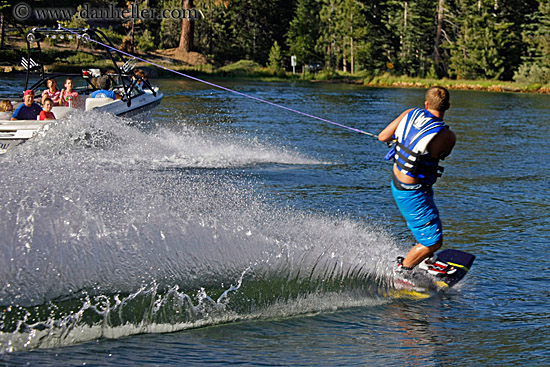 max-wakeboarding-05.jpg