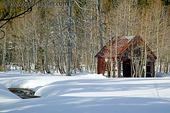 shack-in-snow-1.jpg