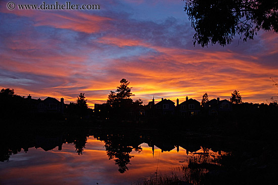 sunset-dawn-river-reflection-01.jpg