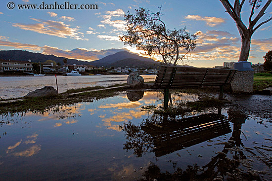 mt_tam-bench-reflection.jpg