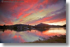 images/California/Marin/MountTam/mt_tam-n-river-sunset-02.jpg