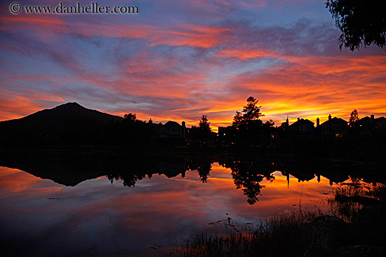 sunset-dawn-river-reflection-02.jpg