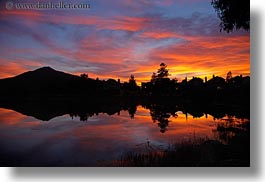 images/California/Marin/MountTam/sunset-dawn-river-reflection-02.jpg