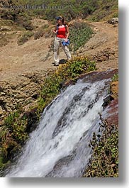images/California/Marin/PalomarinTrail/waterfall-n-jill.jpg