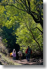 images/California/Marin/PtReyes/BearValleyTrail/Hikers/hikers-n-stroller-2.jpg