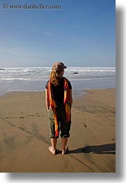 beaches, california, jack jill, jills, marin, marin county, north bay, northern california, ocean, people, scarves, vertical, west coast, western usa, photograph