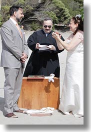 images/California/Marin/StinsonBeach/RizosWedding/Beach/_MG_0080.jpg