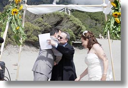 beaches, california, horizontal, marin, marin county, north bay, northern california, stinson beach, wedding, west coast, western usa, photograph