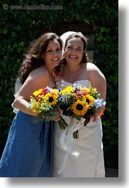 images/California/Marin/StinsonBeach/RizosWedding/BridesMaids/deirdre-w-brides-maids-03.jpg