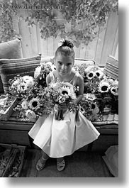 brides maids, california, flowers, girls, marin, marin county, north bay, northern california, stinson beach, vertical, wedding, west coast, western usa, photograph