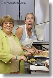 images/California/Marin/StinsonBeach/RizosWedding/FoodKitchen/jill-n-petes-mom-1.jpg