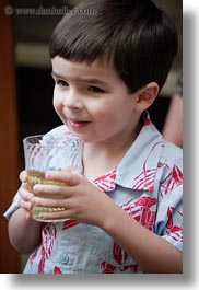 california, childrens, glasses, marin, marin county, north bay, northern california, stinson beach, toddlers, vertical, wedding, west coast, western usa, photograph