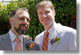 images/California/Marin/StinsonBeach/RizosWedding/Prep/groom-n-best-man-04.jpg